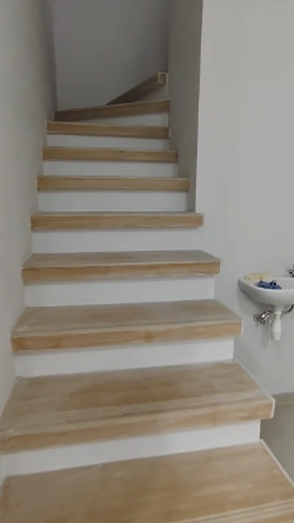 Dijual Rumah Baru Minimalis di Surabaya Timur 2 Lantai
