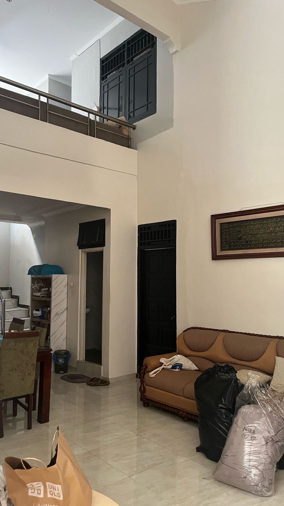 RUMAH SIAP HUNI PONDOK KARYA PERMAI, REMPOA, CIPUTAT TIMUR