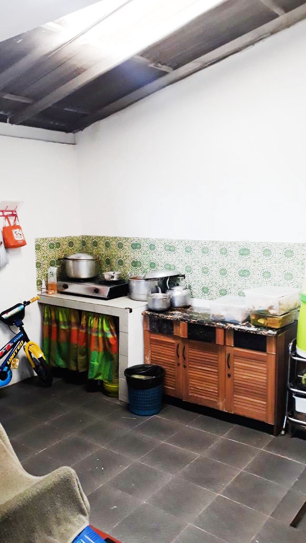 Rumah Siap Huni, Minimalis, Hunian Nyaman dan Asri Mahagoni Bintaro.