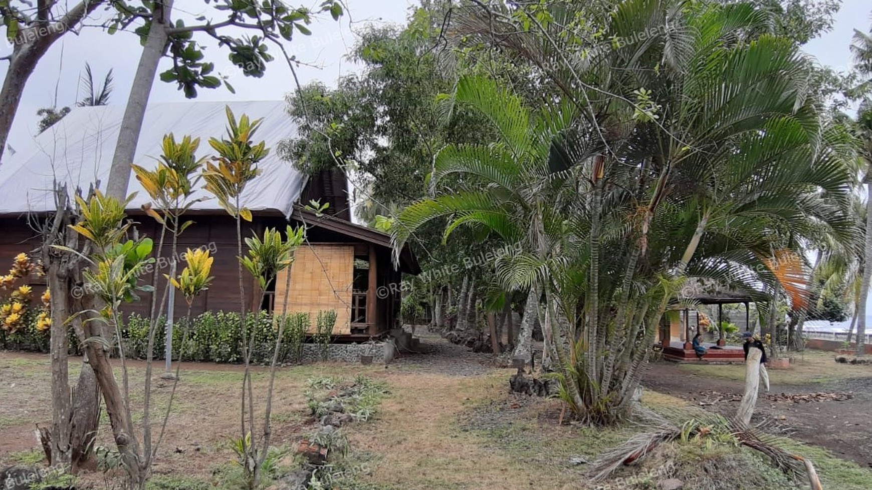 Beachfront Land at Kubutambahan