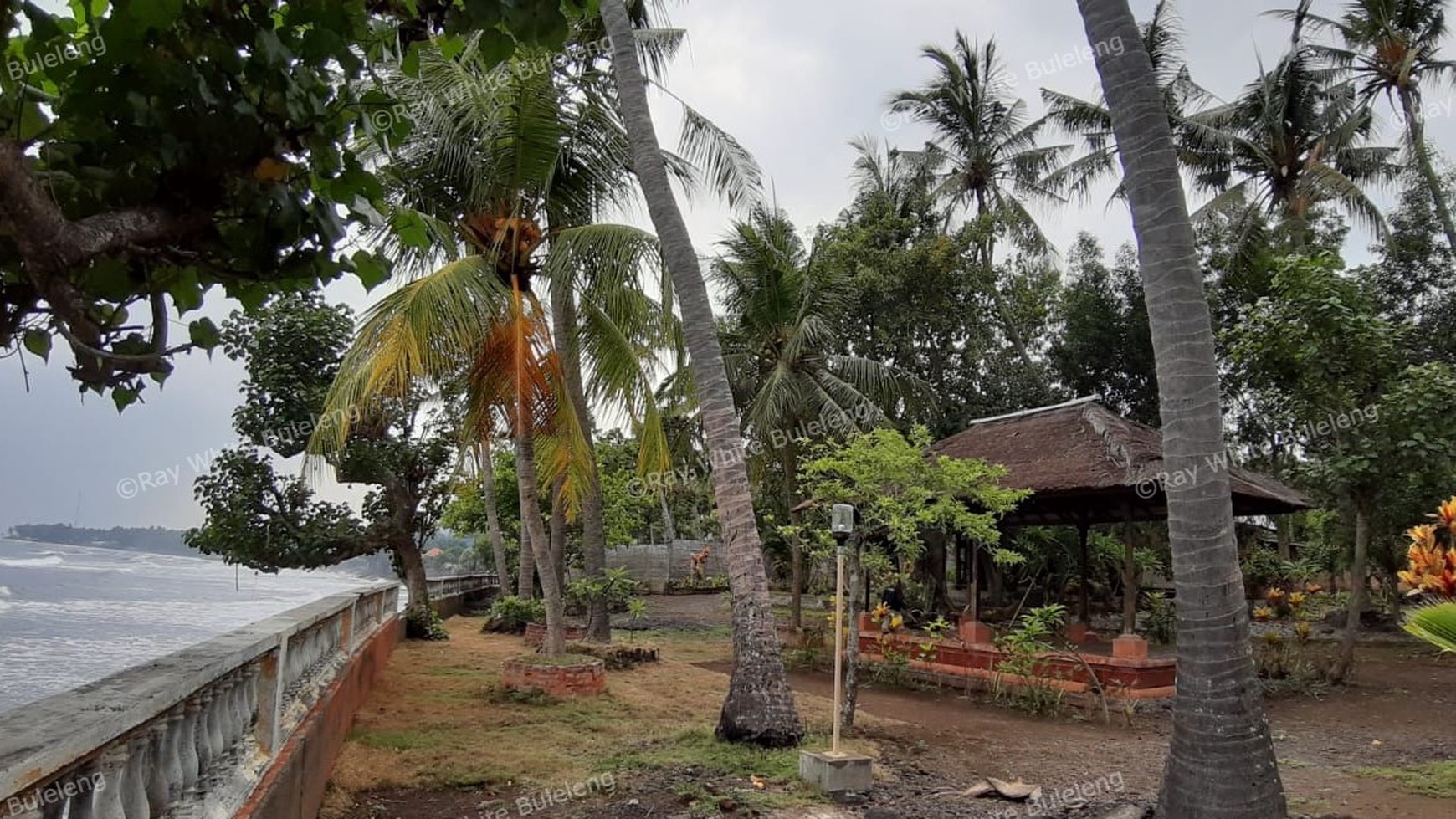 Beachfront Land at Kubutambahan