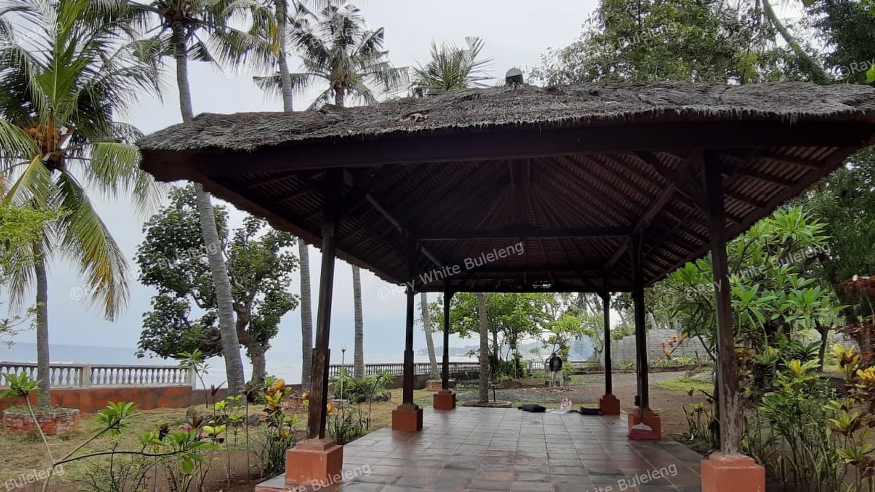 Beachfront Land at Kubutambahan