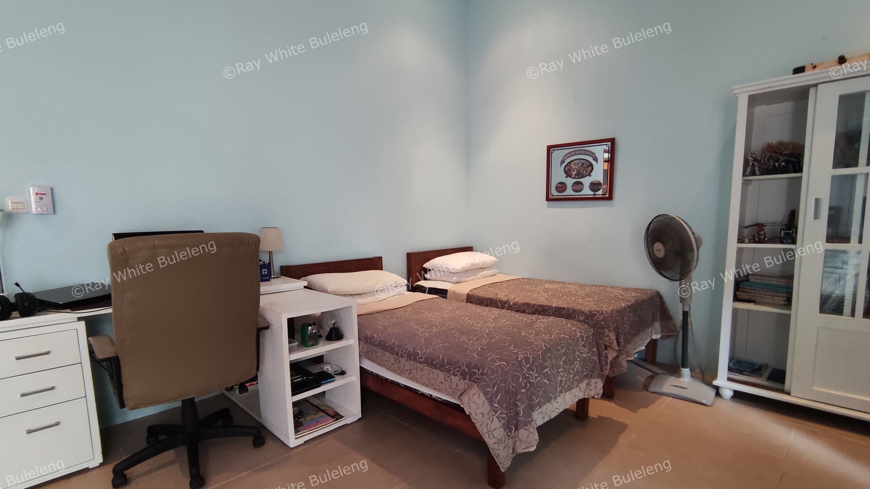 STUNNING OPEN PLAN VILLA IN LOVINA