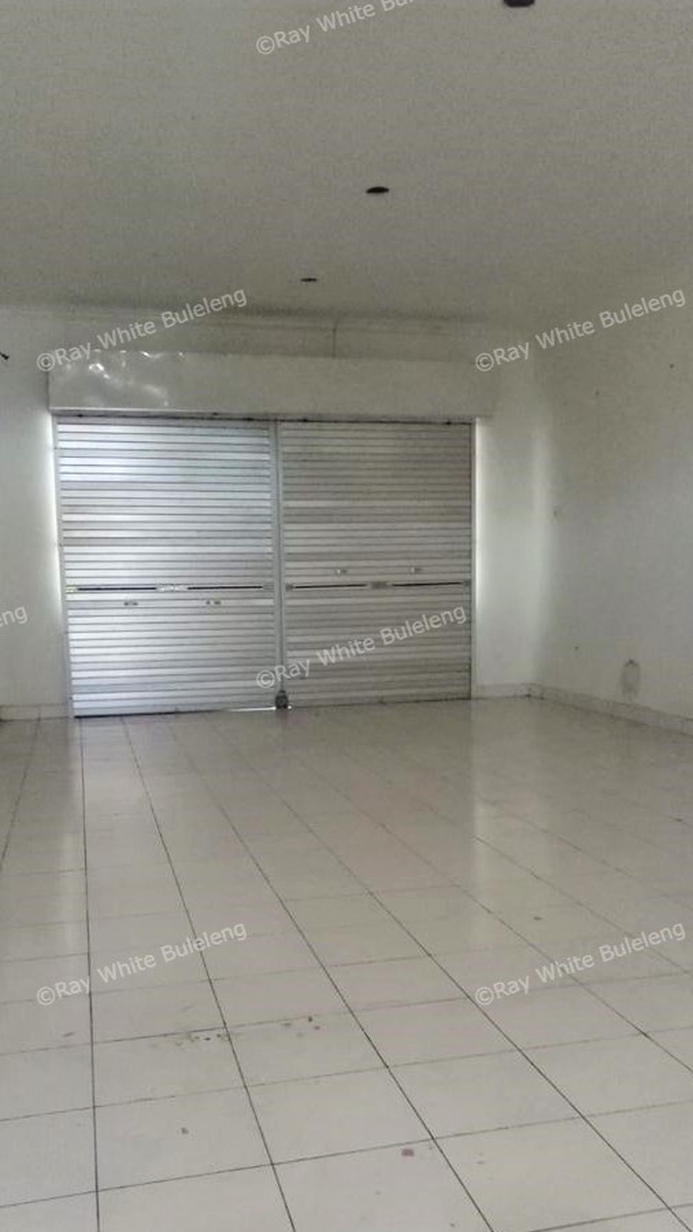 Main Road Shop For Sale and Rent in Singaraja