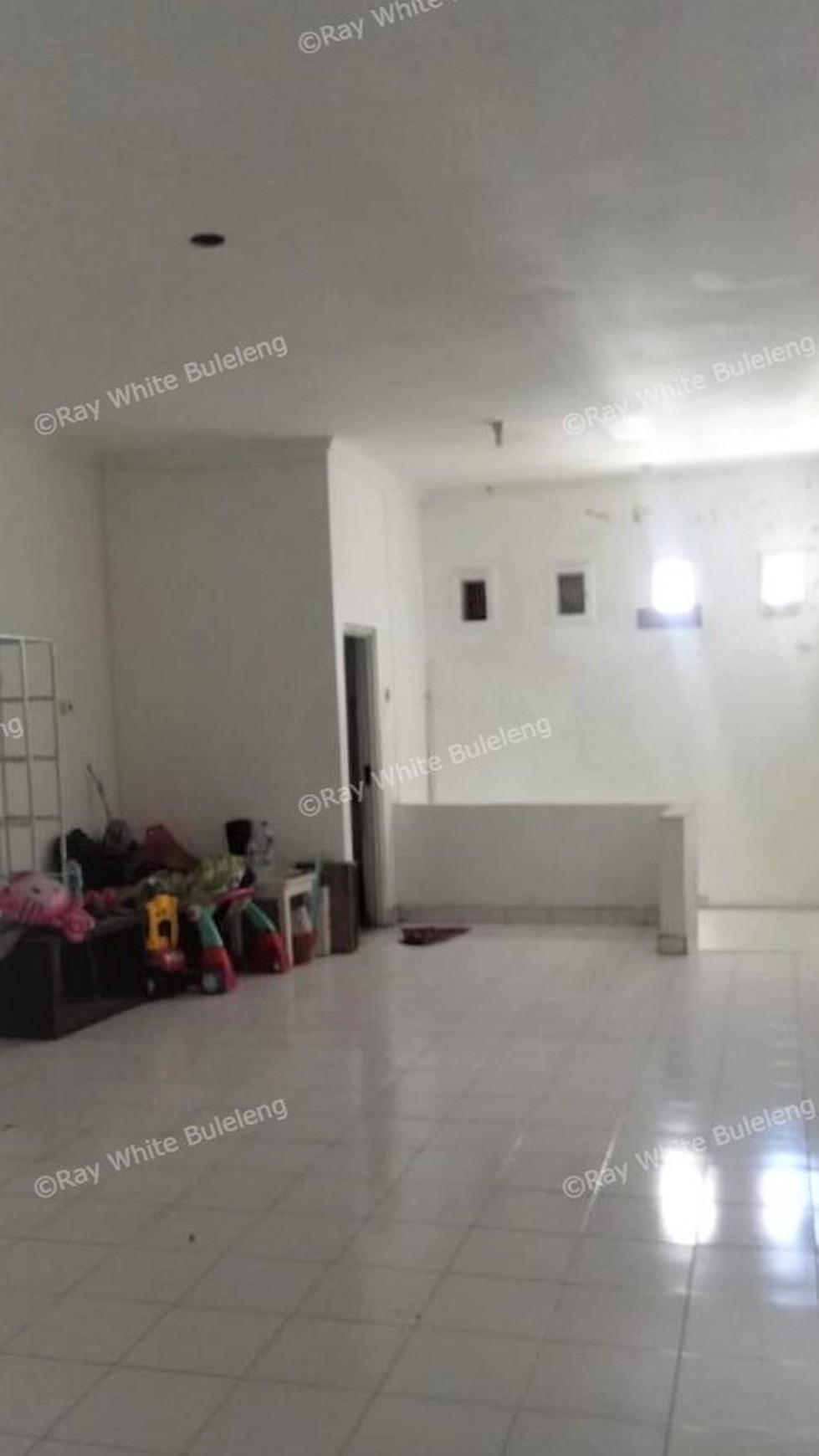 Main Road Shop For Sale and Rent in Singaraja