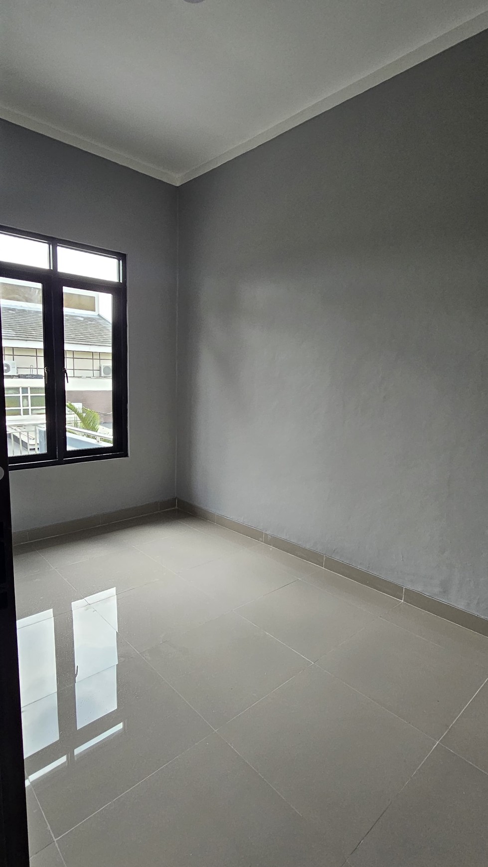 Rumah brand new siap huni di Bintaro 