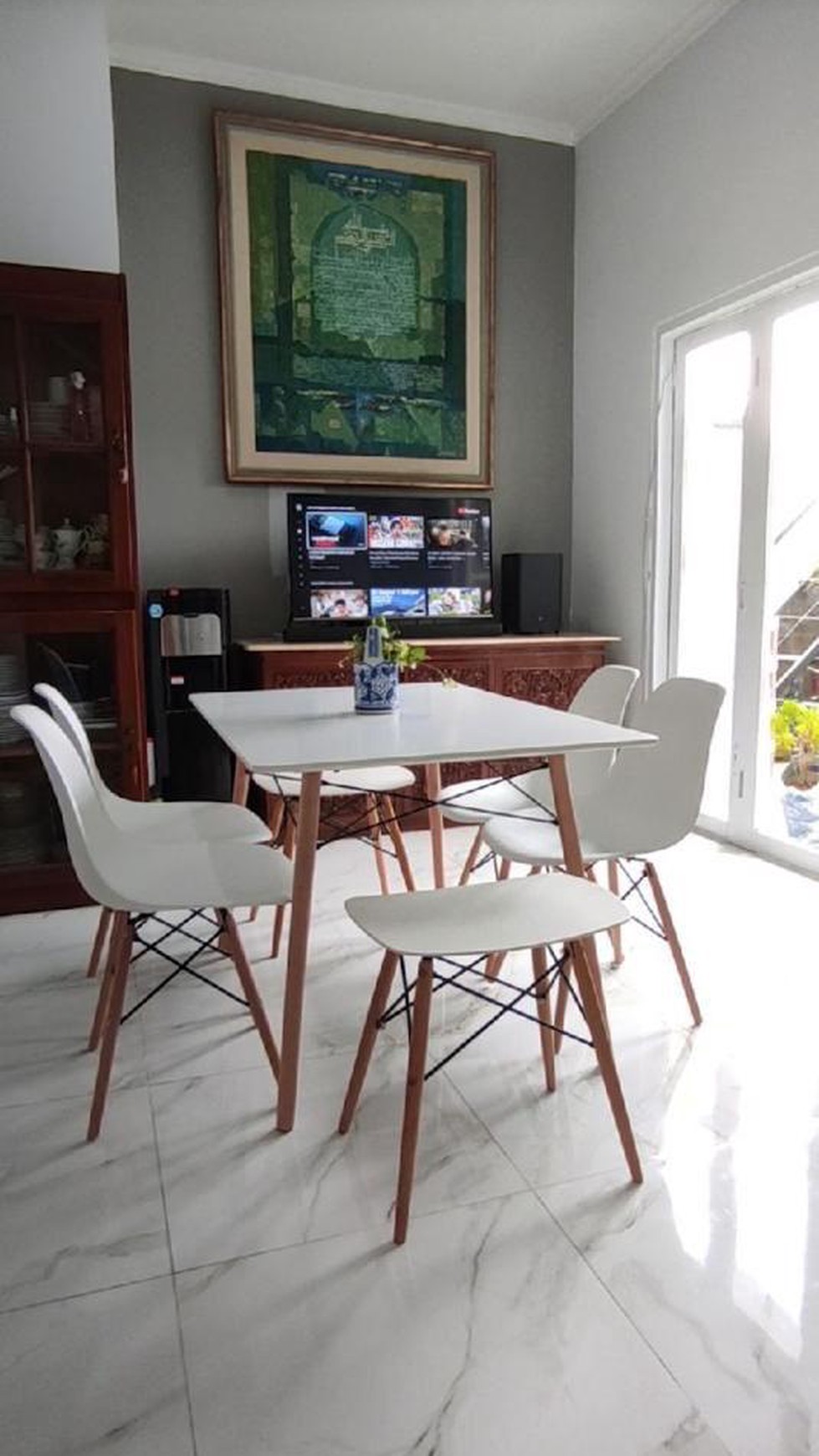 DIJUAL Rumah Cluster Modern Exclusive di lingkungan yang tenang dan nyaman Lebak Bulus Jakarta Selatan