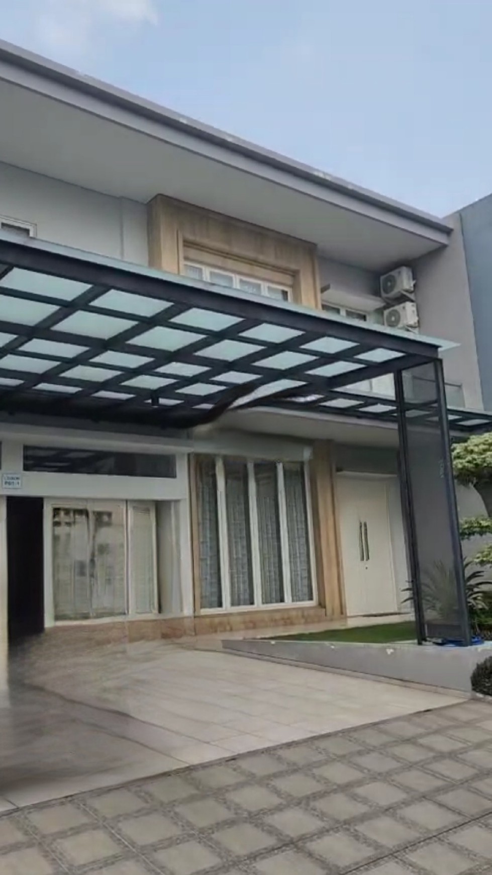 Dijual Rumah Pakuwon Indah Granada - Imperial Golf - Lisbon Surabaya Full Furnish Dekat Graha Family, Citraland , Pakuwon Mall