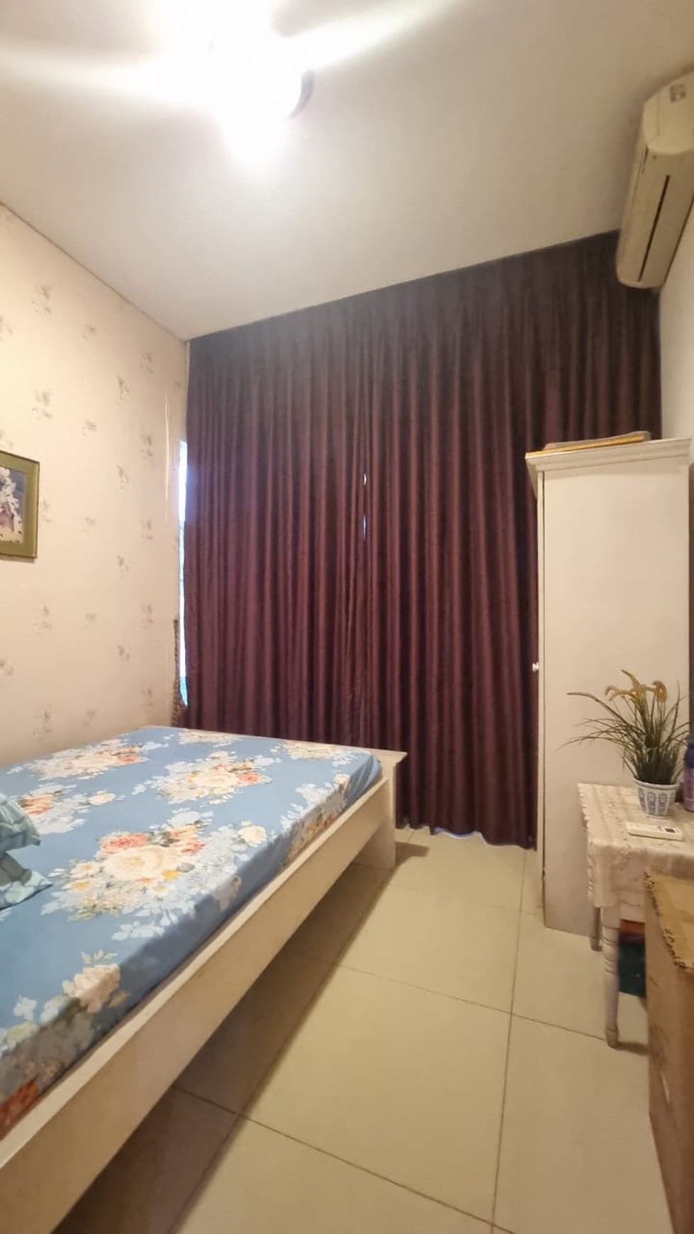 Rumah Mewah 2½ Lantai Luas Siap Huni dengan Hunian Asri @Sektor 7