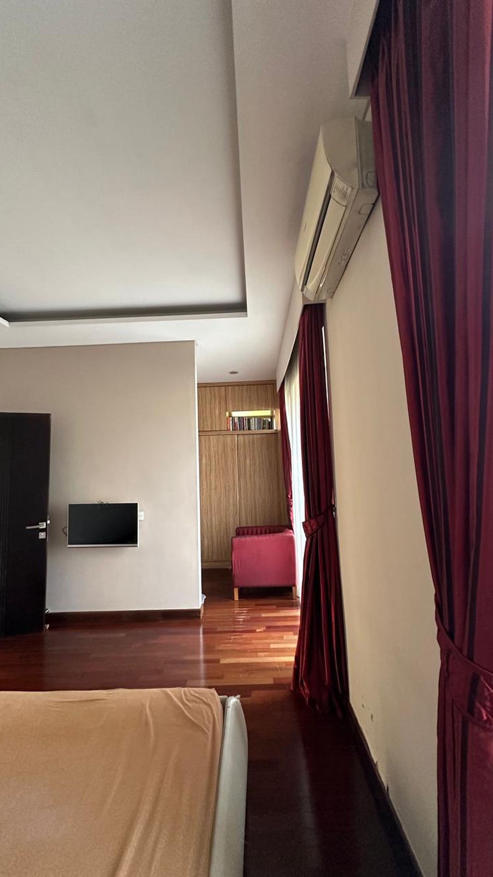 Rumah Siap Huni dengan Hunian Nyaman dan Asri di Bintaro Park