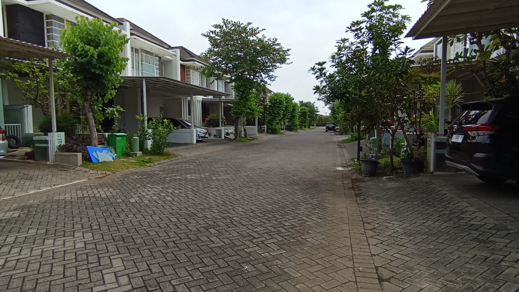 Rumah Cluster Addington Royal Residence, Surabaya