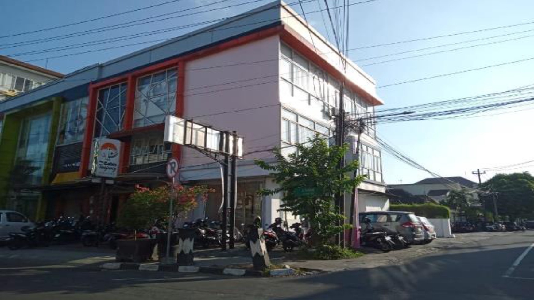 Ruko Strategis Untuk Usaha Di Jalan Prof Yohanes Dekat Galeria Mall