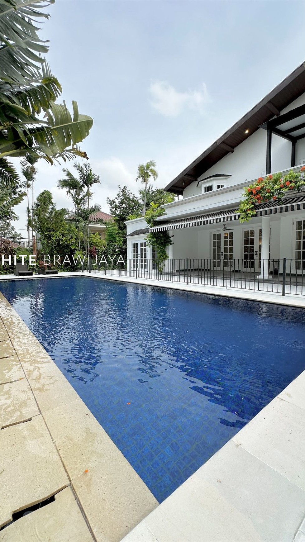 Townhouse American Modern Minimalist Kemang Area
