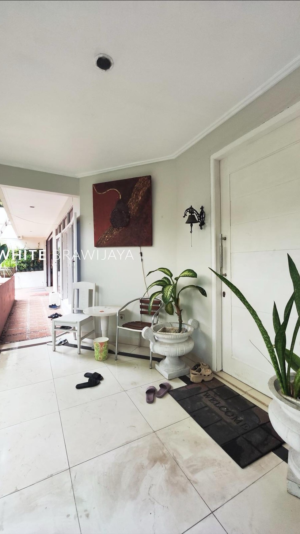 Rumah Bebas Banjir One Gate System Area Kemang