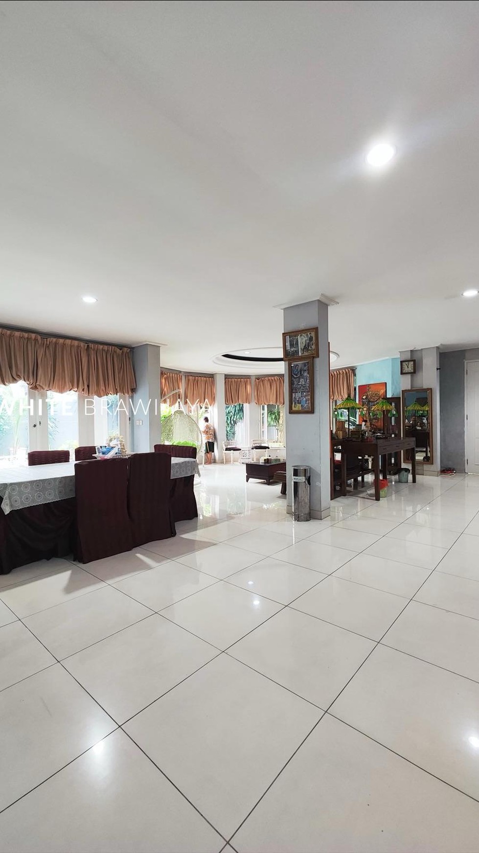 Rumah Bebas Banjir One Gate System Area Kemang