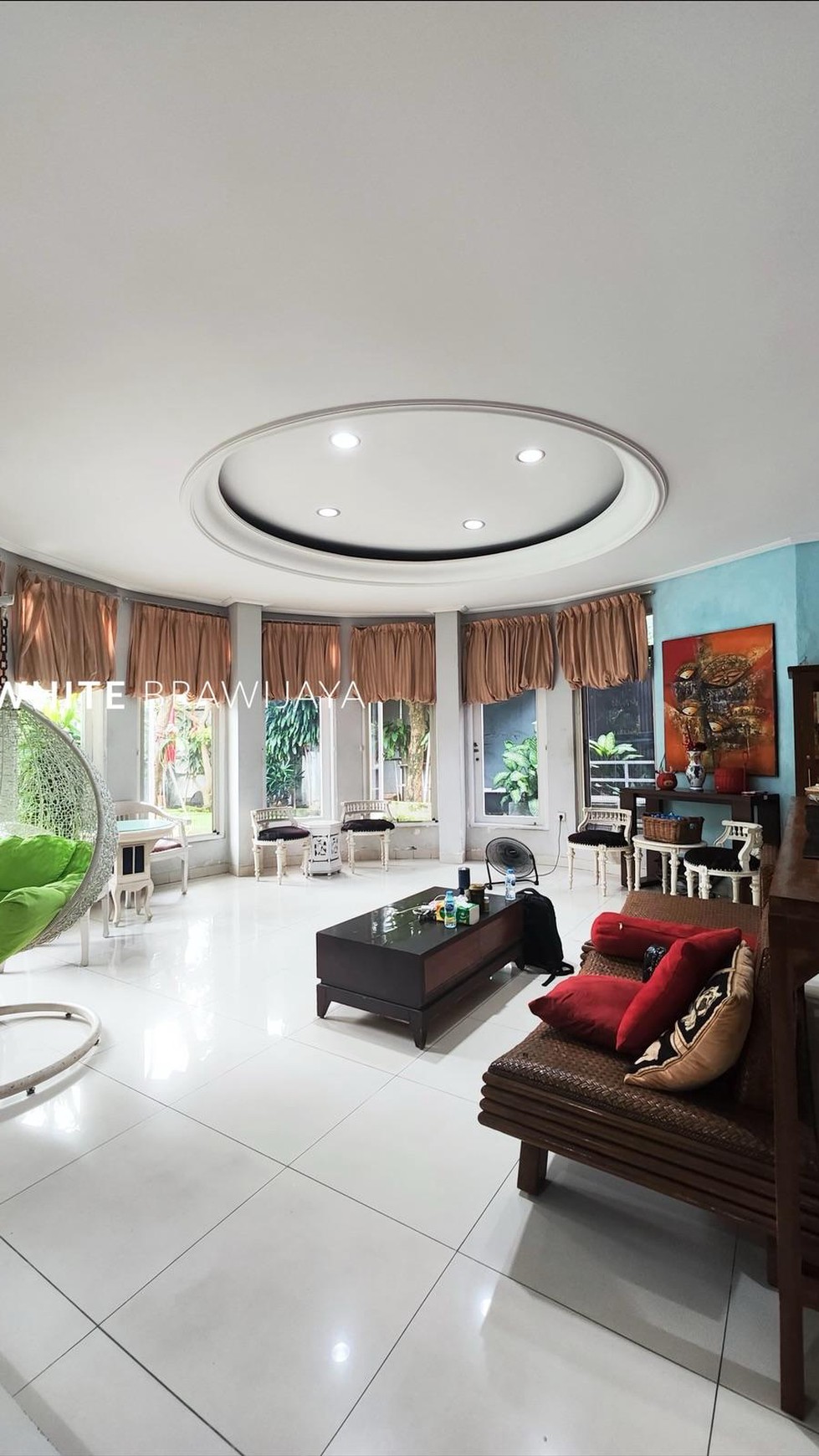 Rumah Bebas Banjir One Gate System Area Kemang
