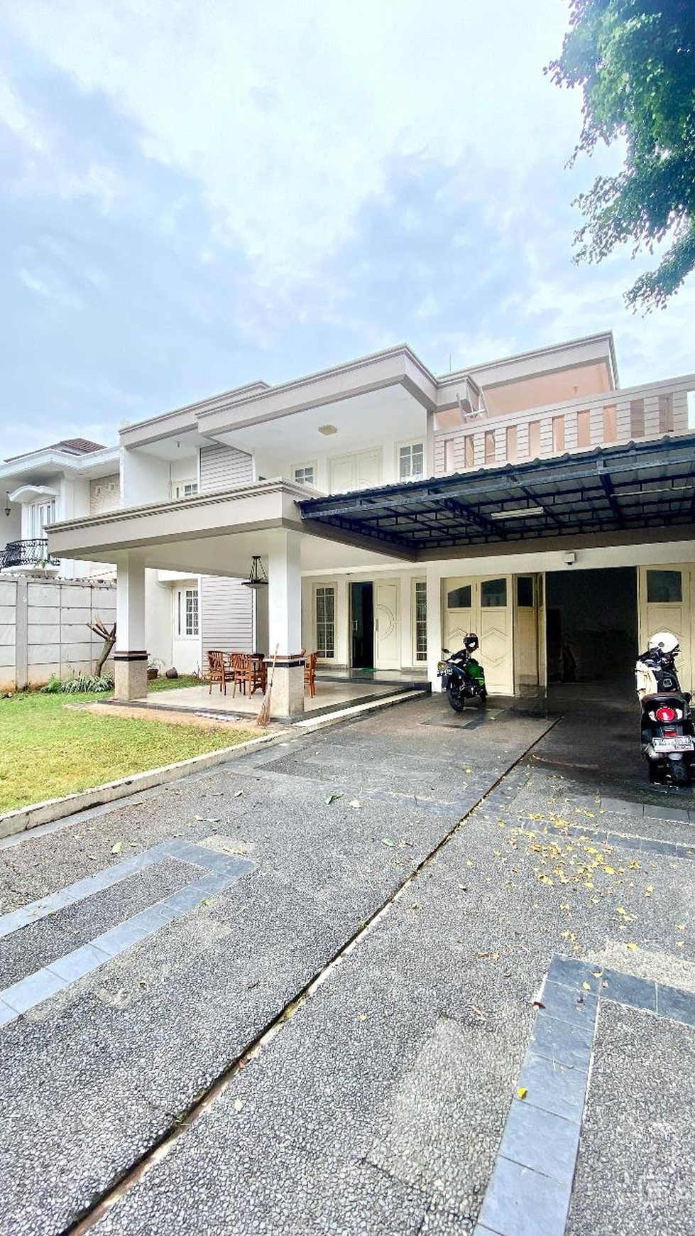 Rumah Siap Huni Lingkungan Tenang Area Kemang