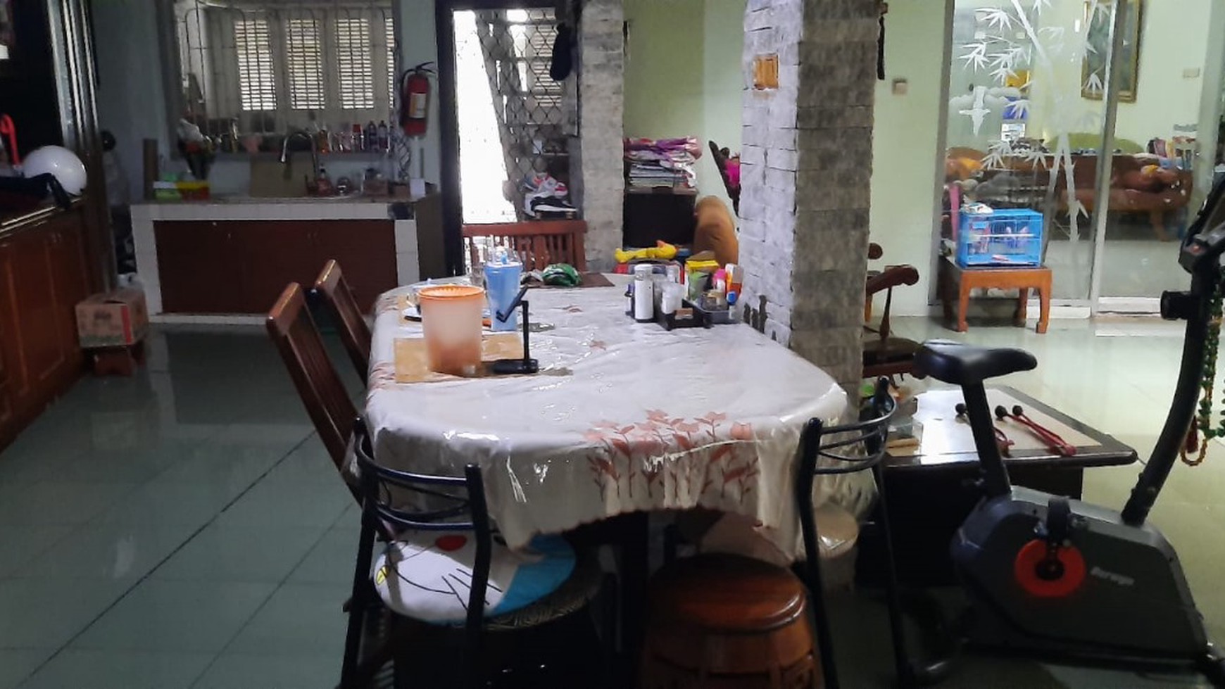 Rumah Luas 2 Lantai di Villa Bintaro Indah. Dekat Stasiun Sudimara