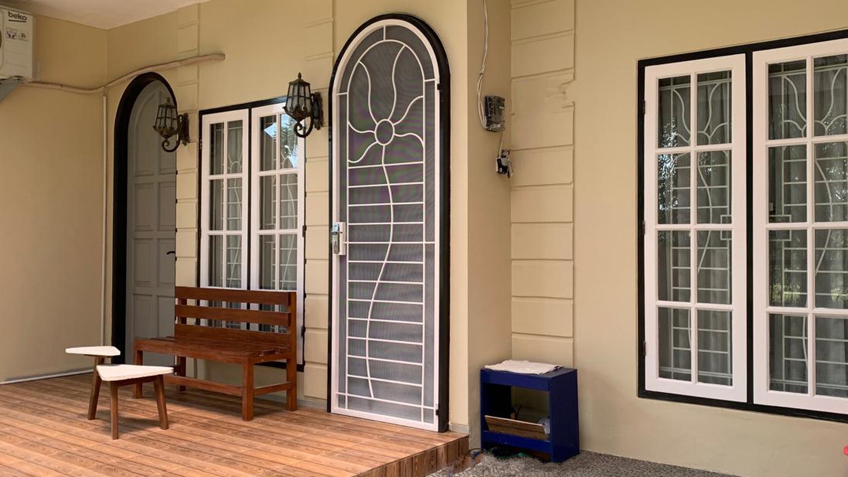 Rumah minimalis siap huni di bintaro