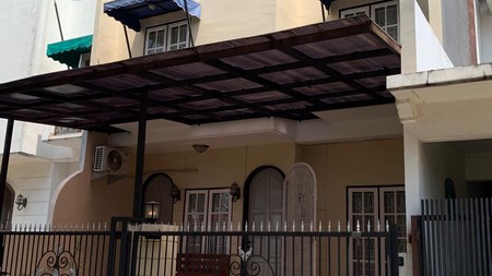 Rumah minimalis siap huni di bintaro