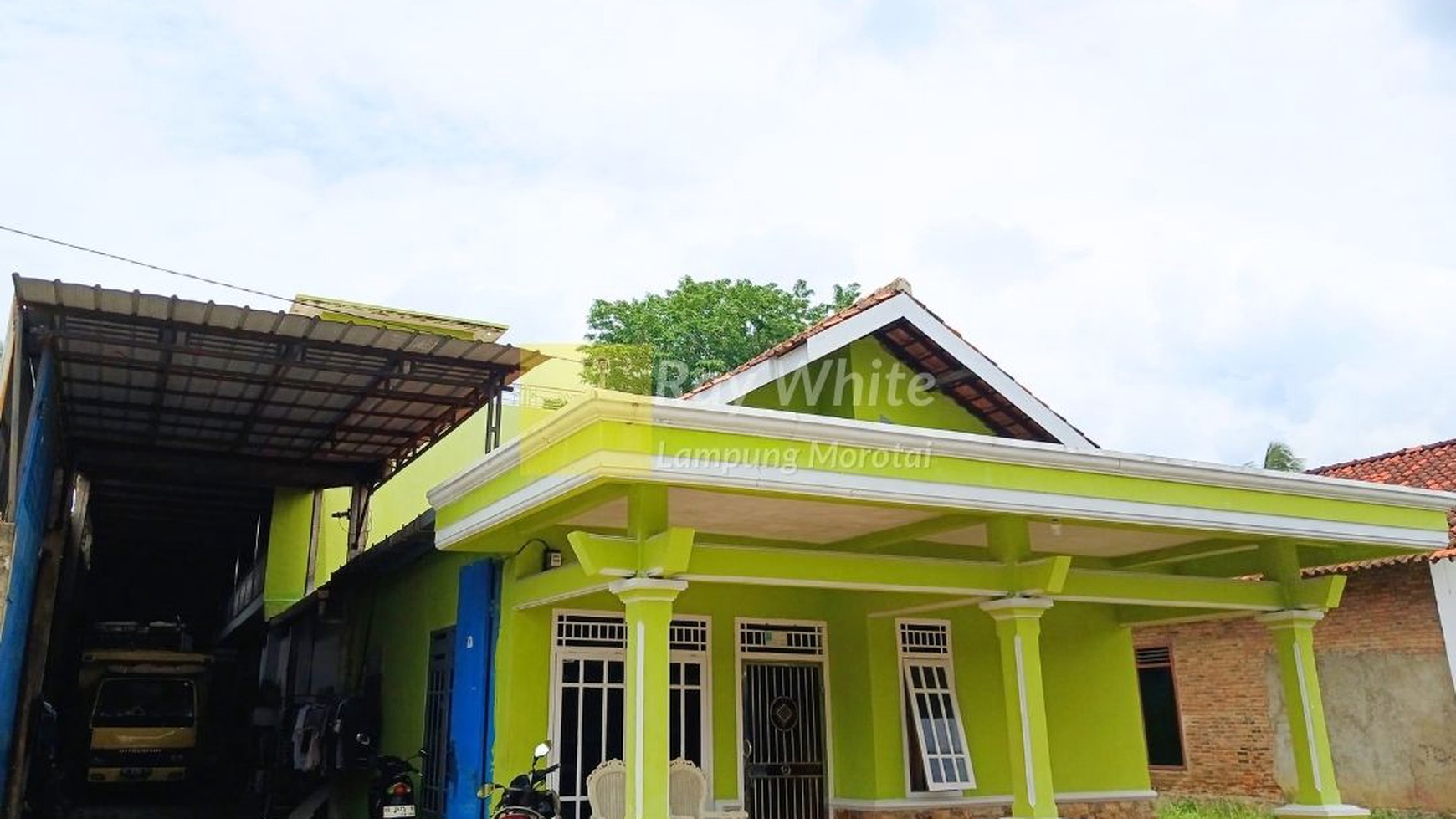 di jual rumah dan gudang natar