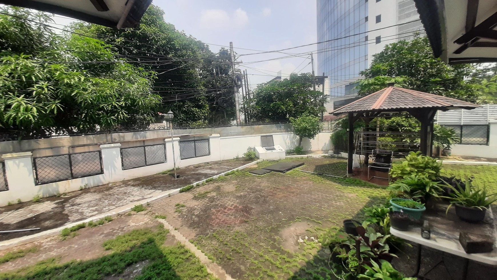 RUMAH DIJUAL JALAN TULODONG BAWAH KEBAYORAN BARU JAKARTA SELATAN
