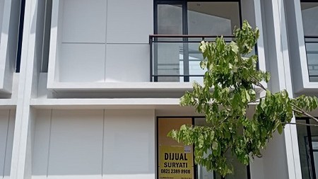 Dijual rumah harga murah di Cendana Cove - Lippo Karawaci Tangerang