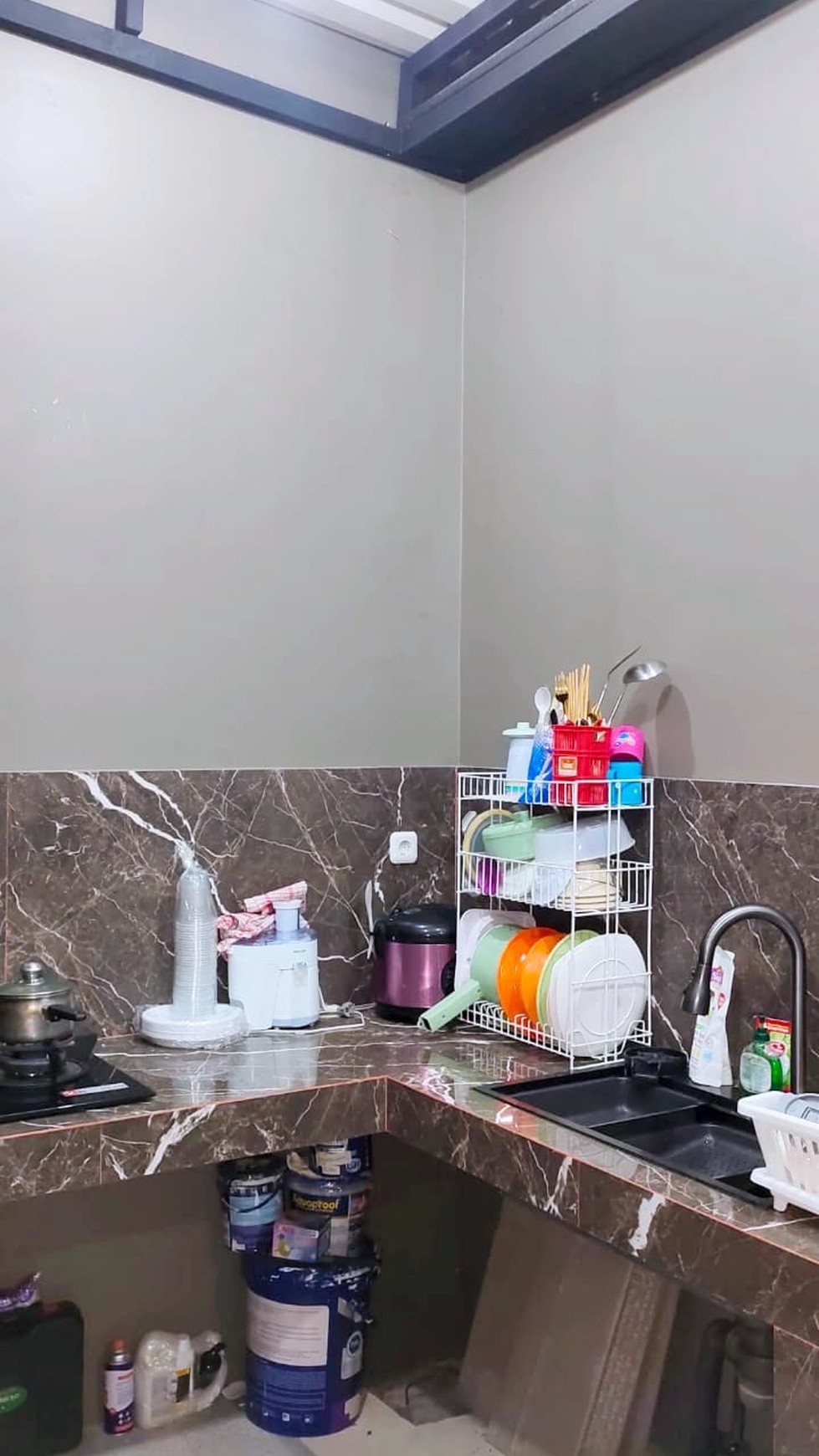 Pasar kemis Suvarna Abazia Tangerang Banten Dijual cepat strategis siap huni