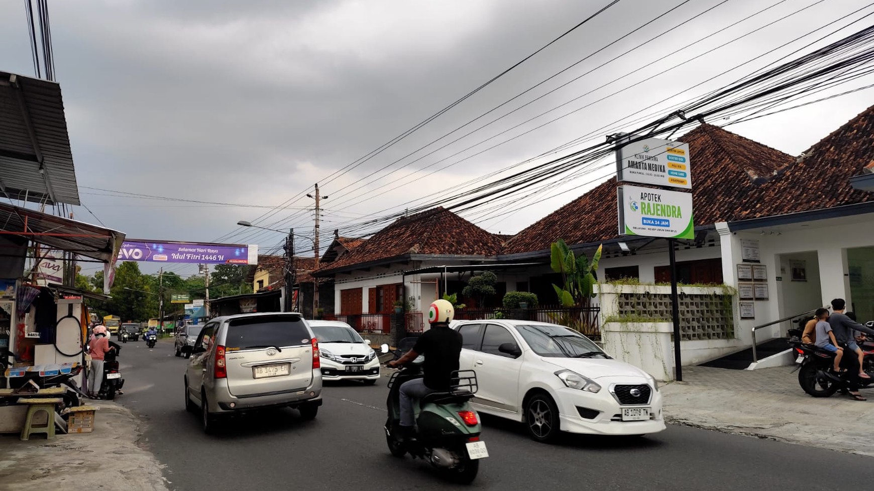 Tanah Dan Bangunan 942 Meter Persegi Lokasi Dekat Pasar Godean Sleman