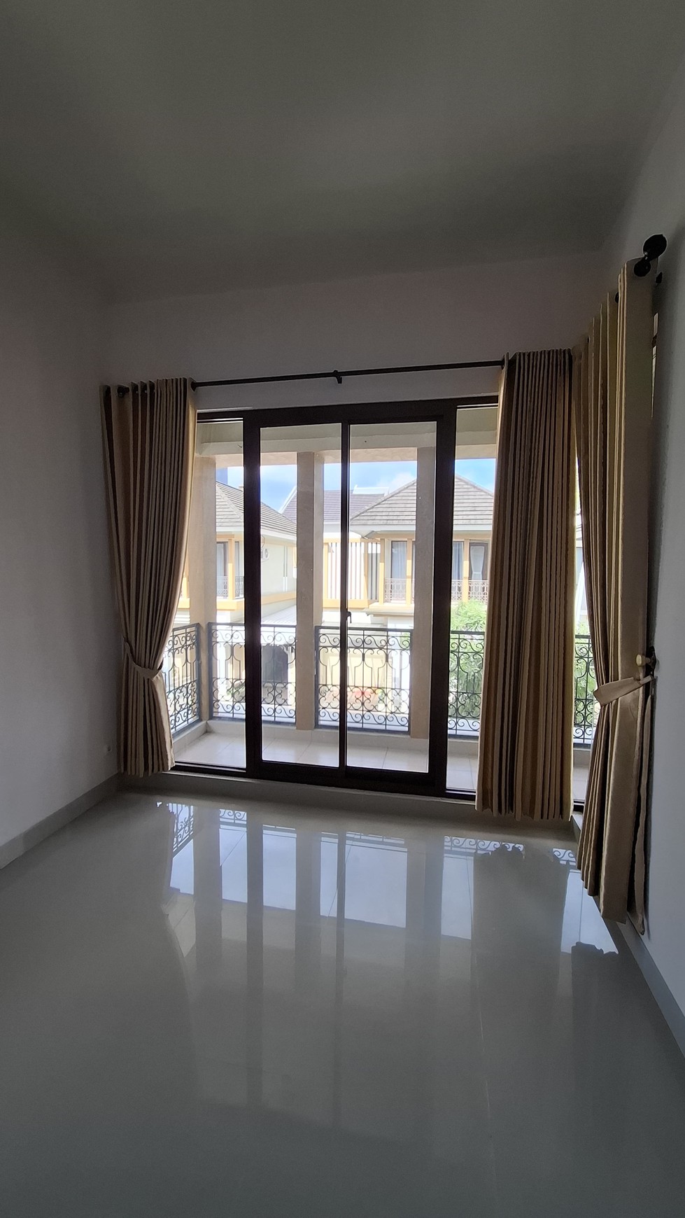 Hunian Dalam Perum Vasana Residence Condongcatur Depok Sleman