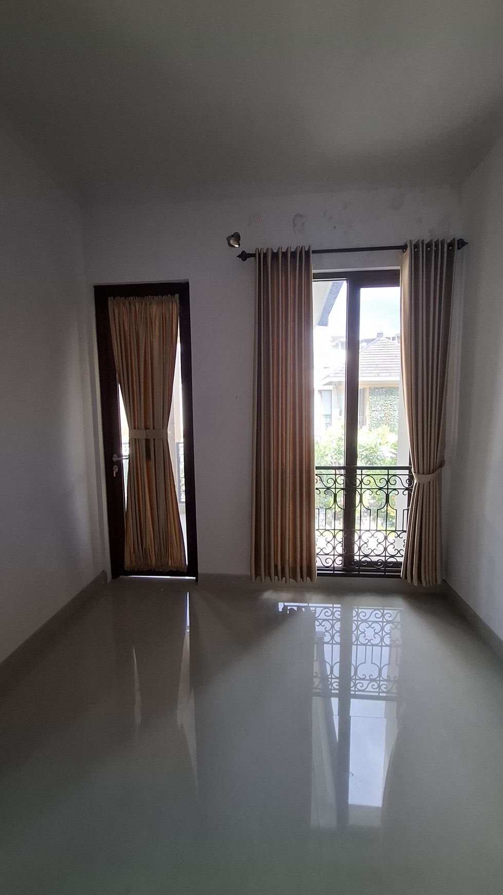 Hunian Dalam Perum Vasana Residence Condongcatur Depok Sleman