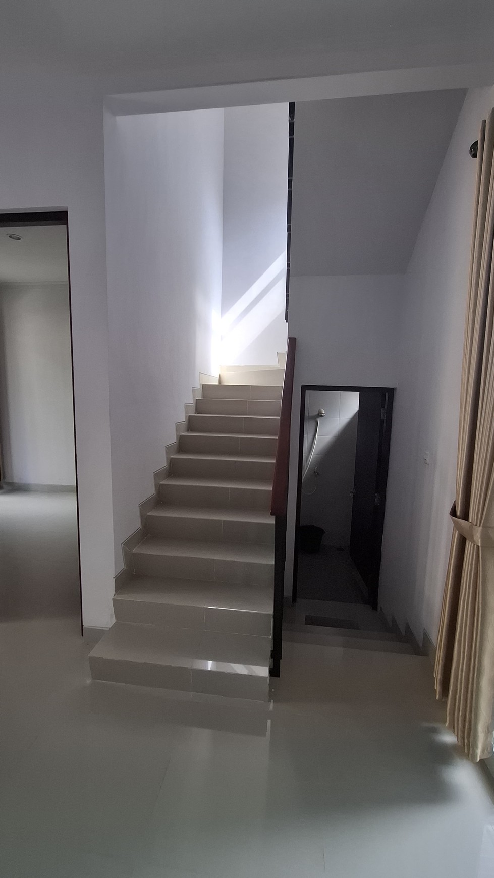 Hunian Dalam Perum Vasana Residence Condongcatur Depok Sleman
