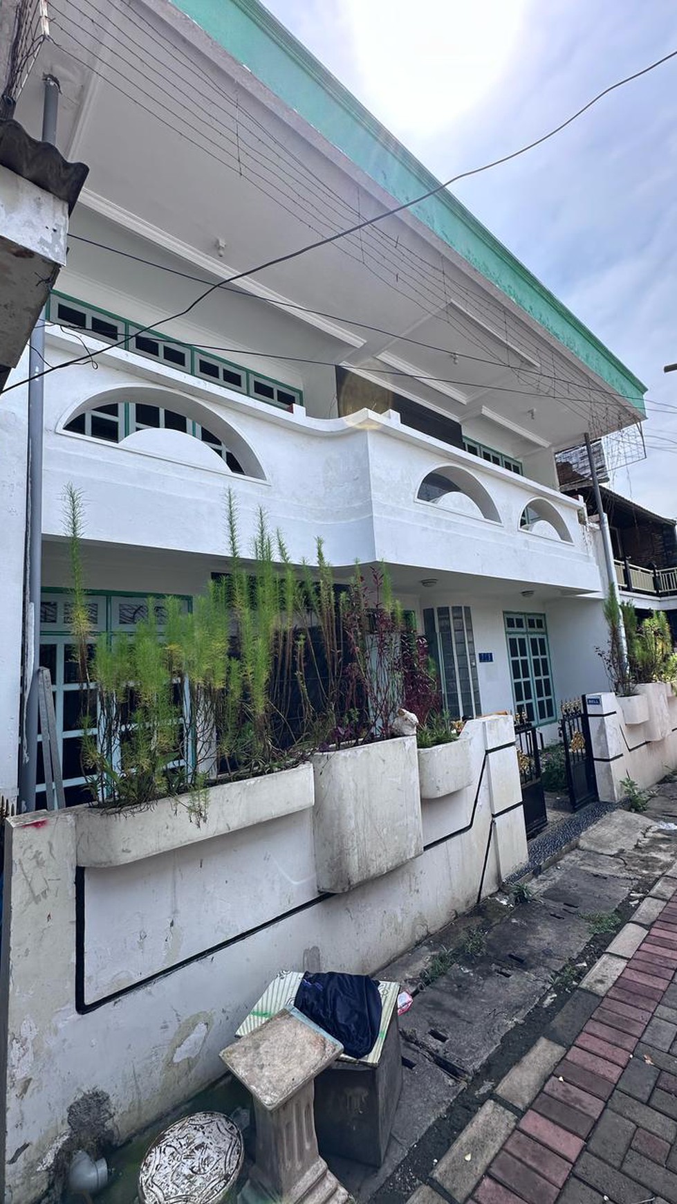 Dijual Rumah Besar dan Luas di Donokerto Surabaya dekat RS Adi Husada Kapasari dan ITC