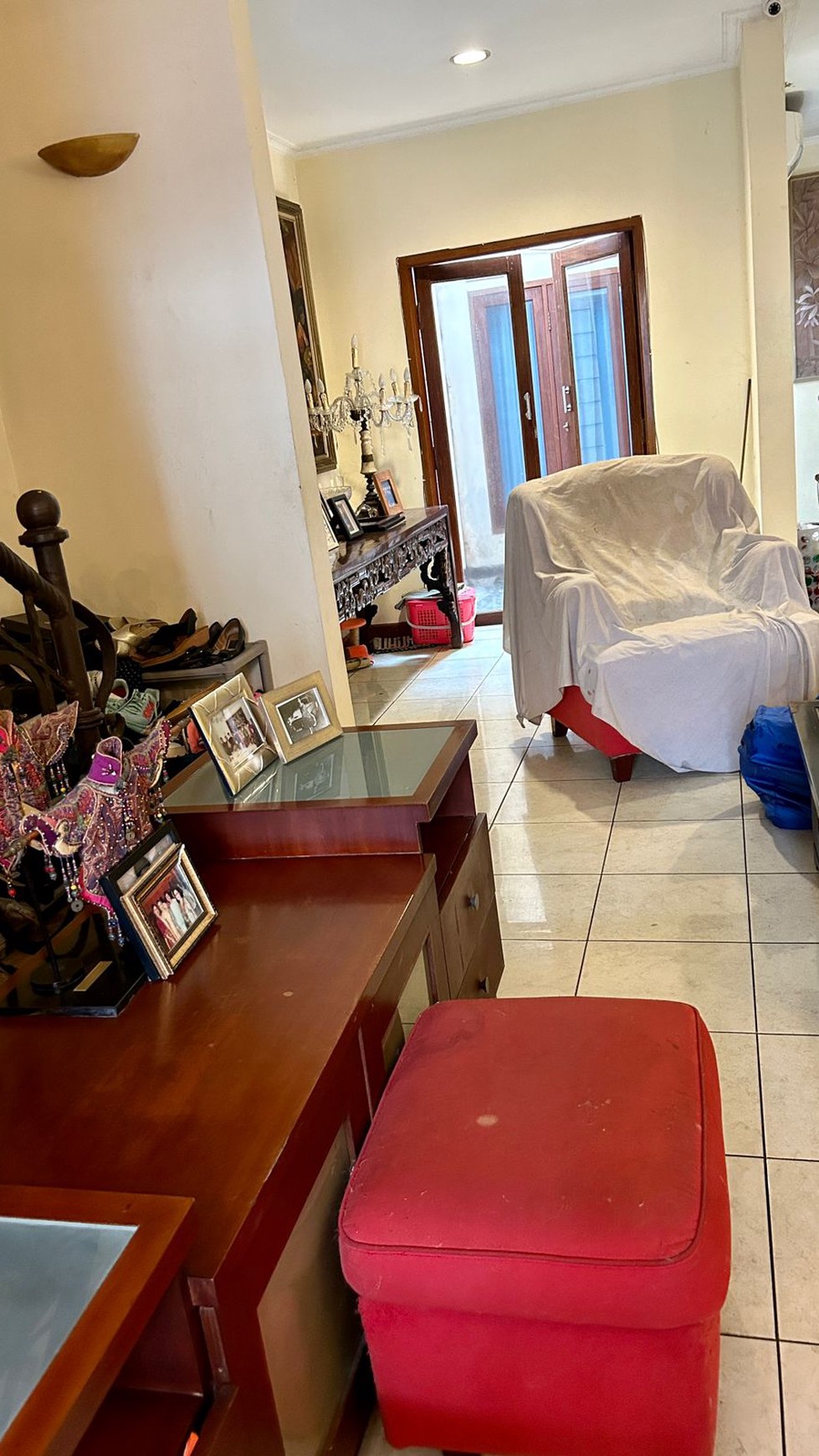 FOR SALE Rumah klasik terawat pondok indah