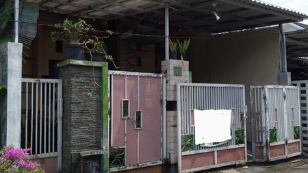 Rumah Dijual Medokan Ayu di Surabaya Timur Strategis BU