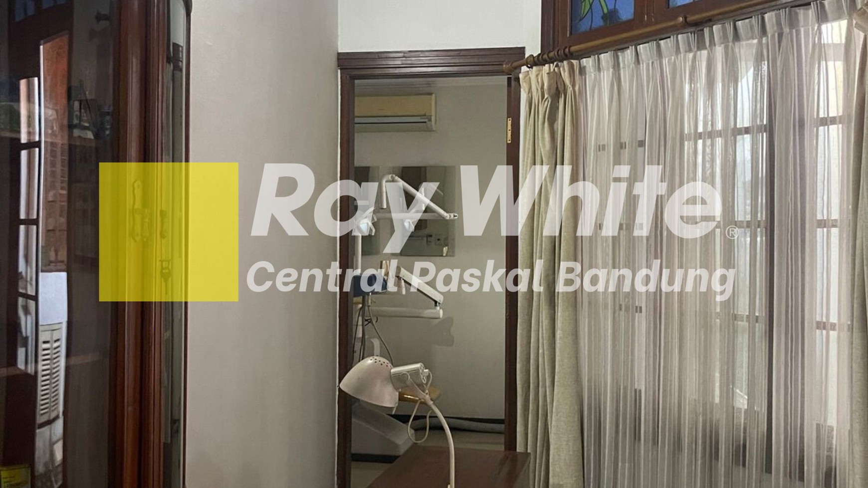 Rumah di Sayap Riau Heritage Tipe B Kota Bandung