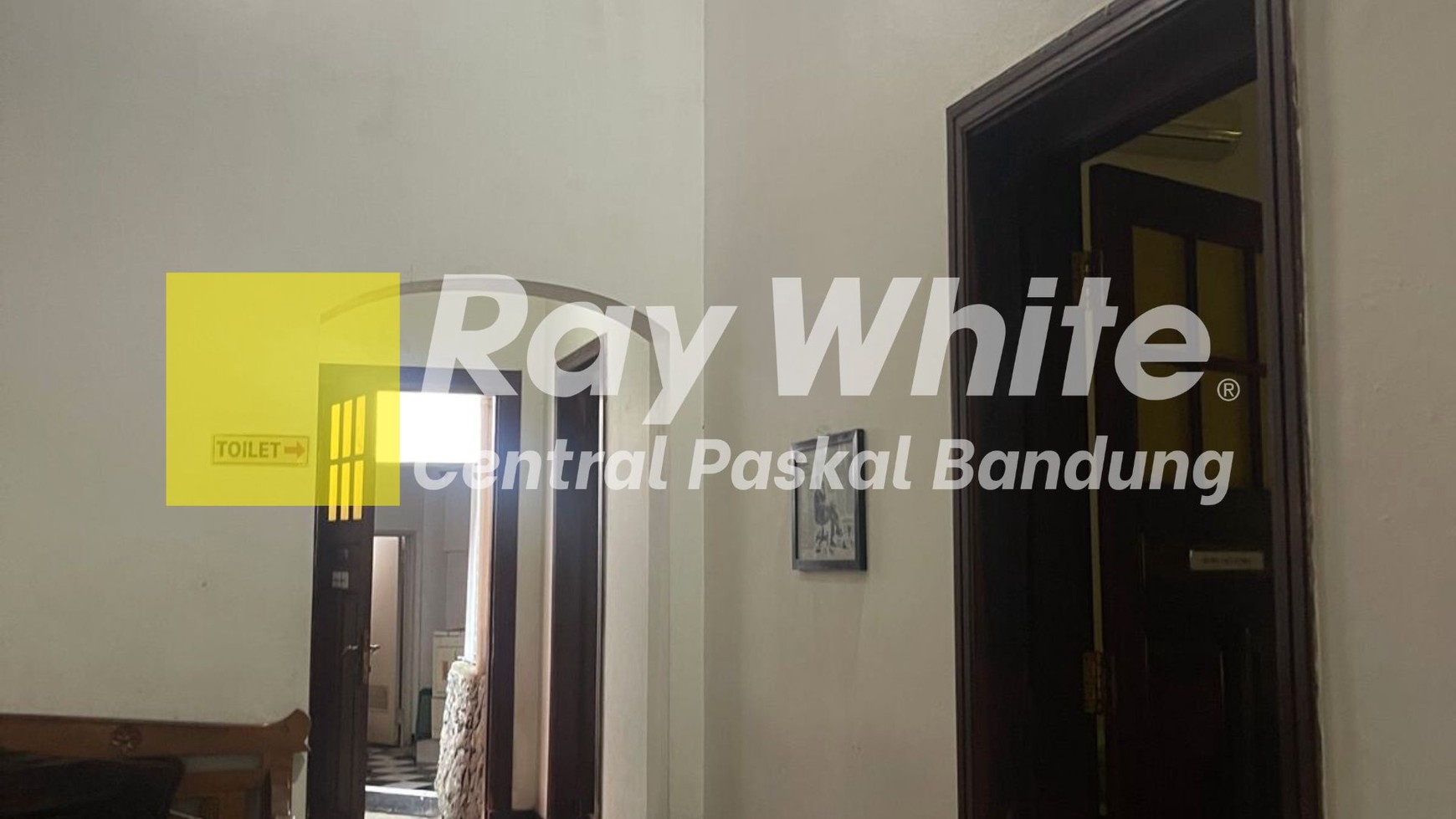 Rumah di Sayap Riau Heritage Tipe B Kota Bandung
