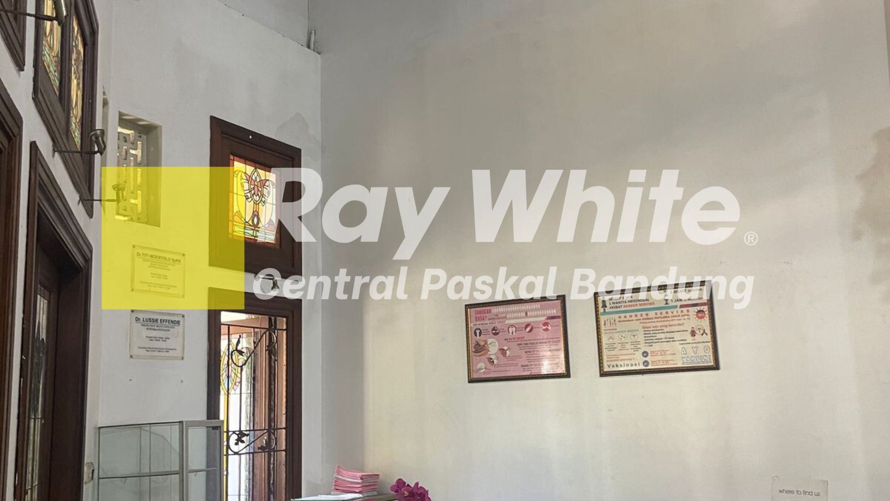 Rumah di Sayap Riau Heritage Tipe B Kota Bandung