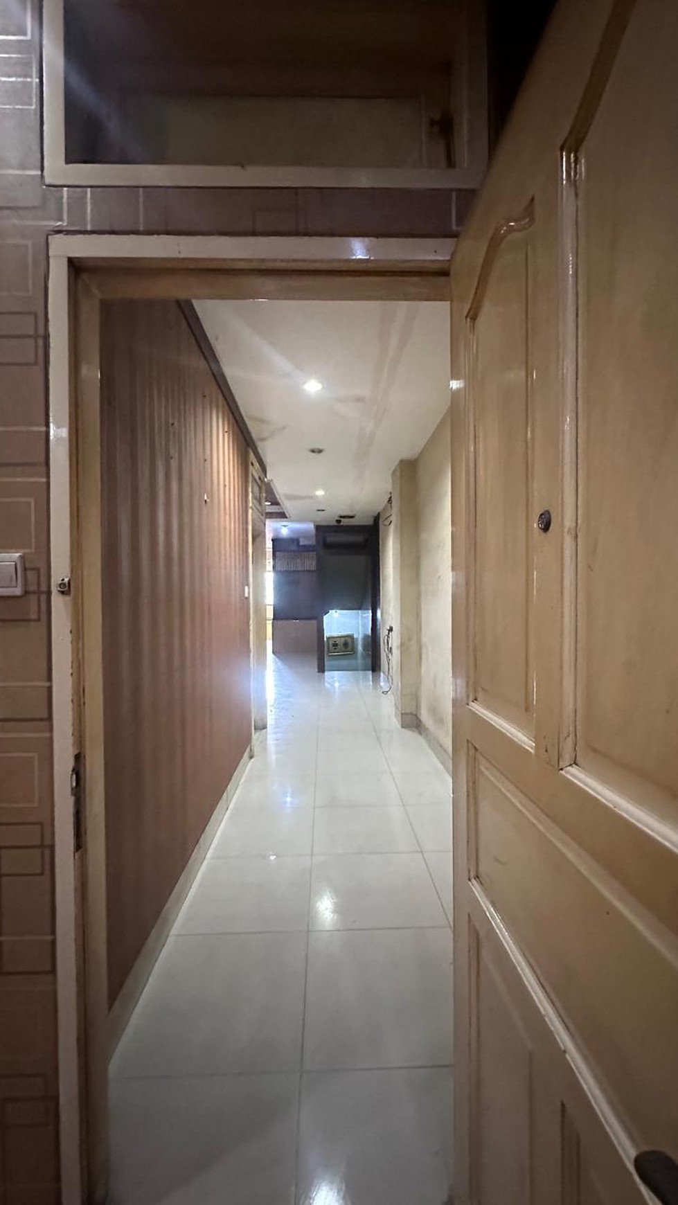 Rumah 3½ Siap Huni dengan Hunian Nyaman dan Asri di Serpong