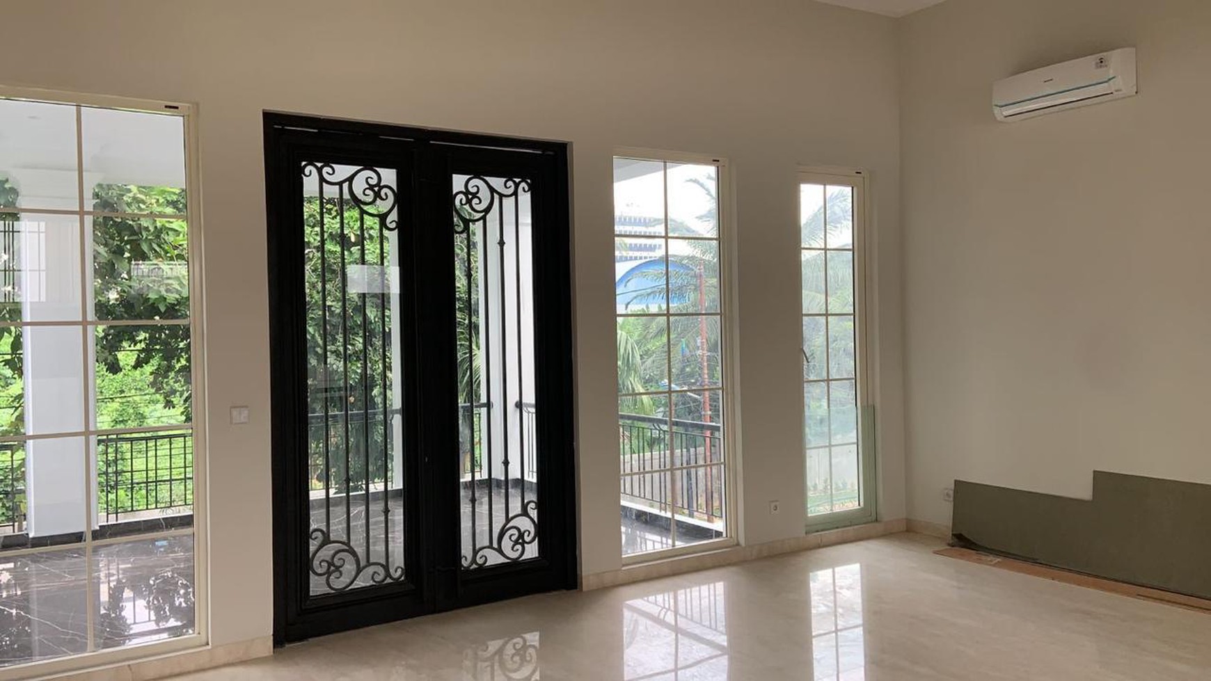Dijual Rumah Nyaman Bersih Siap Huni di Setiabudi, Jakarta Selatan