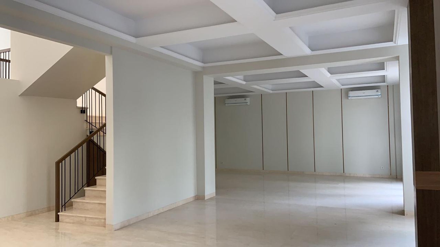 Disewakan Rumah Nyaman Bersih Siap Huni di Setiabudi, Jakarta Selatan