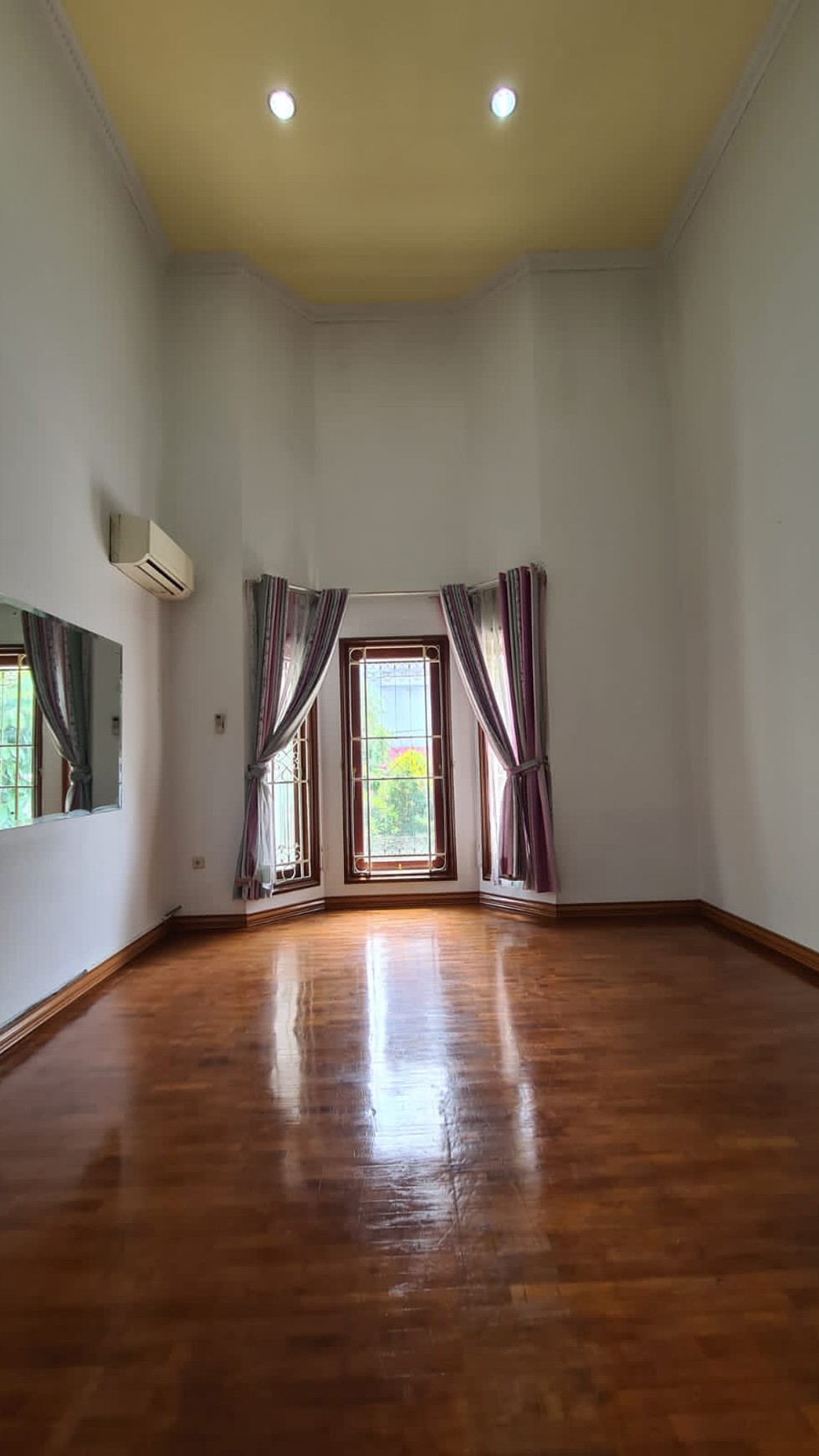 Rumah for rent in ampera kemang jakarta selatan 