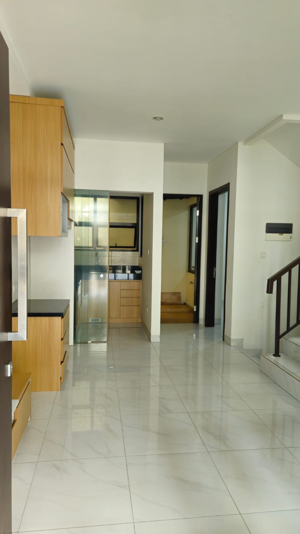 Dijual Rumah Furnish Di Lavon City Cluster Allura dekat dengan 3 Akses Toll