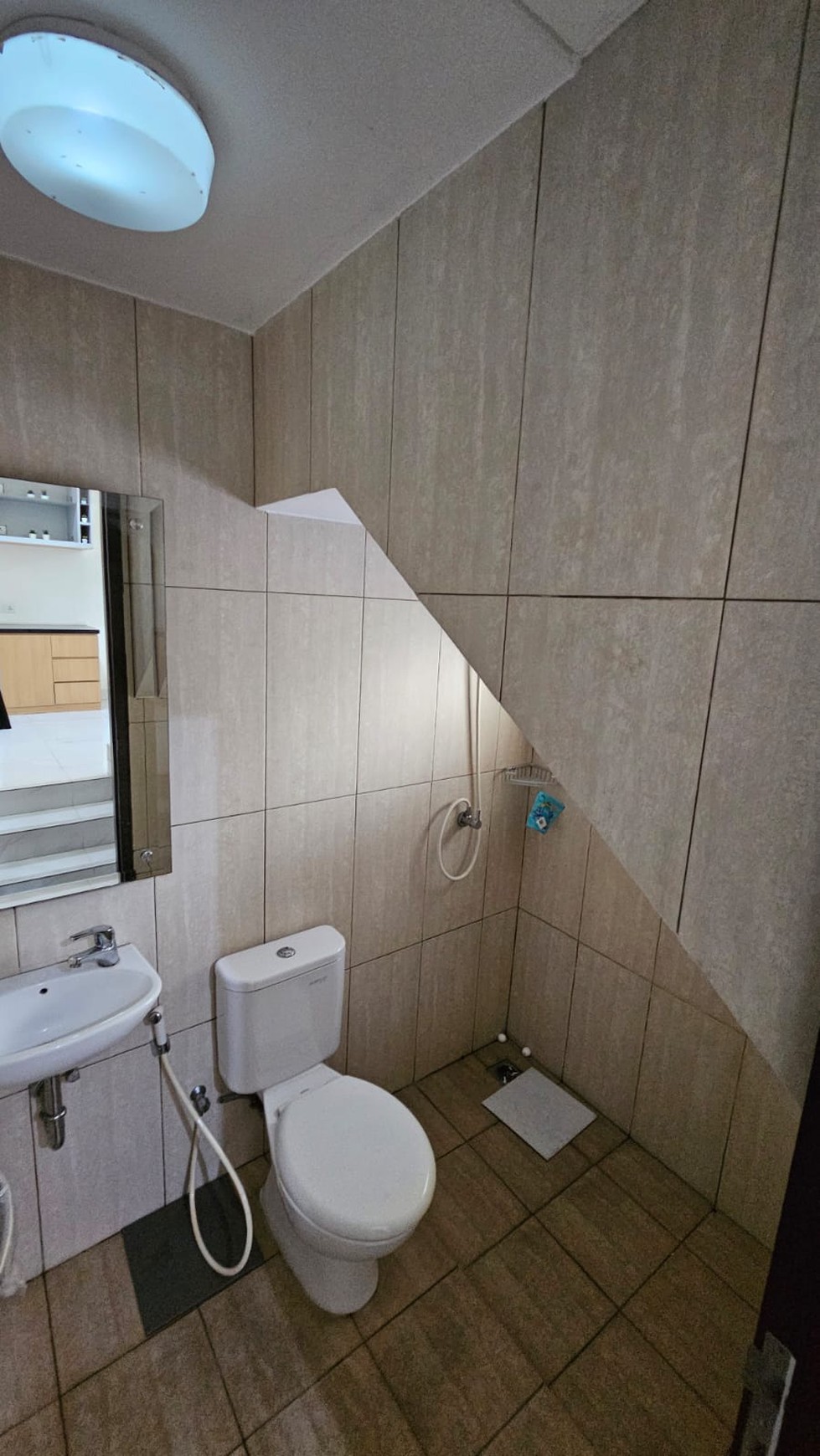 Dijual Rumah Furnish Di Lavon City Cluster Allura dekat dengan 3 Akses Toll