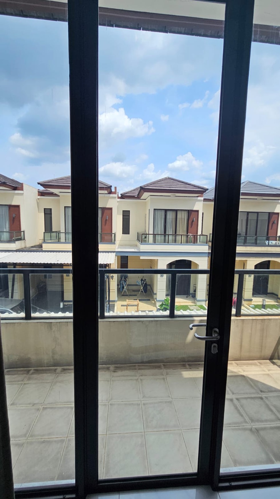 Dijual Rumah Furnish Di Lavon City Cluster Allura dekat dengan 3 Akses Toll