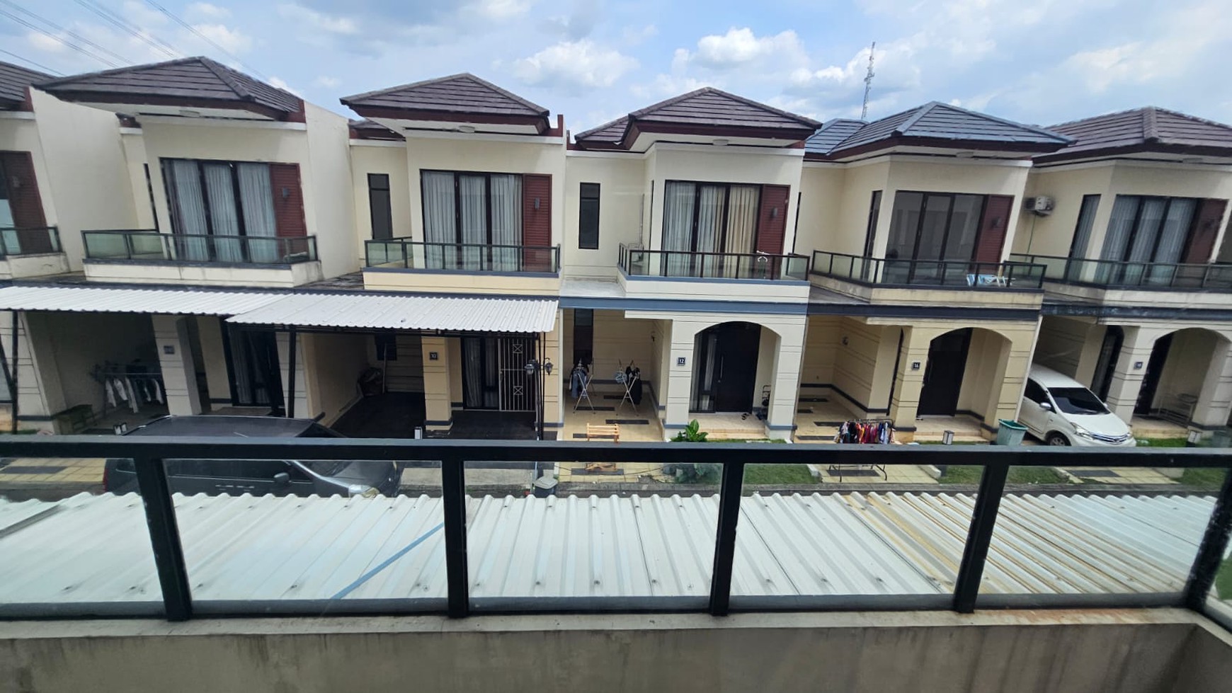Dijual Rumah Furnish Di Lavon City Cluster Allura dekat dengan 3 Akses Toll