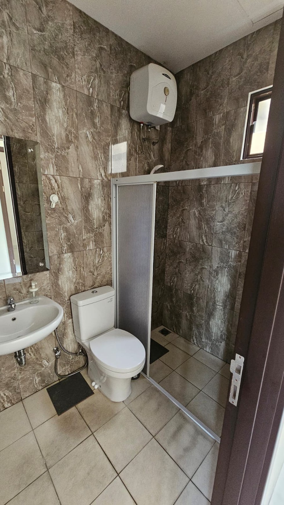 Dijual Rumah Furnish Di Lavon City Cluster Allura dekat dengan 3 Akses Toll