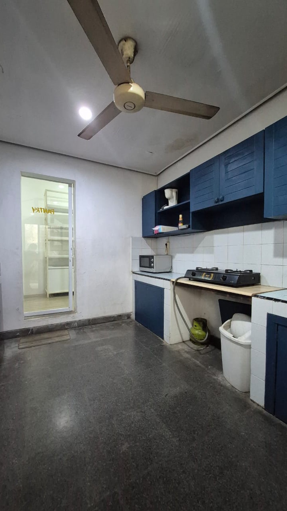Dijual Rumah di  Jl. Gaharu IV Jakarta Selatan