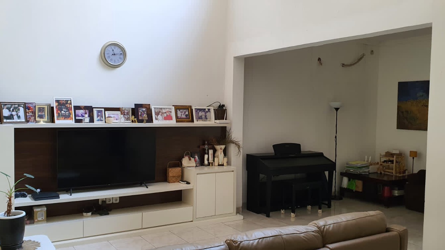 Rumah Asri, Tenang Di Cluster Narada Alam Sutera