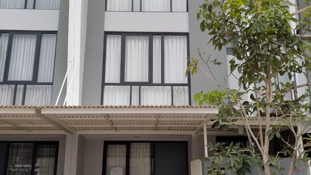 Rumah Cluster Serenade Royal Residence, Surabaya